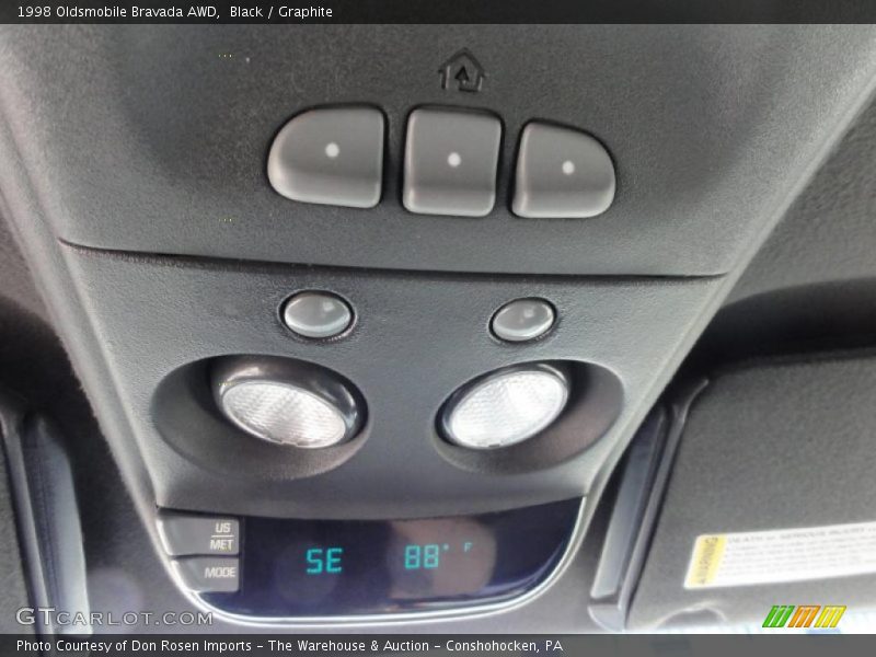 Black / Graphite 1998 Oldsmobile Bravada AWD