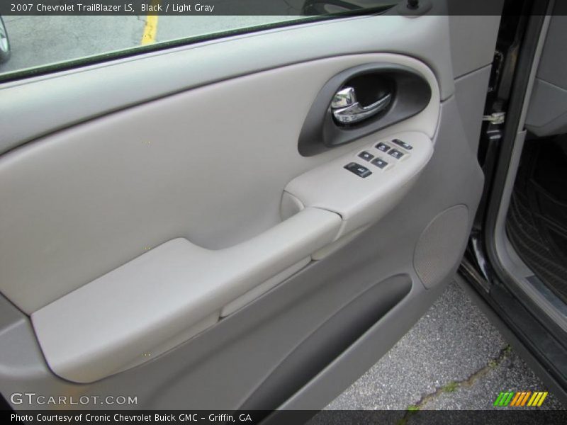 Black / Light Gray 2007 Chevrolet TrailBlazer LS