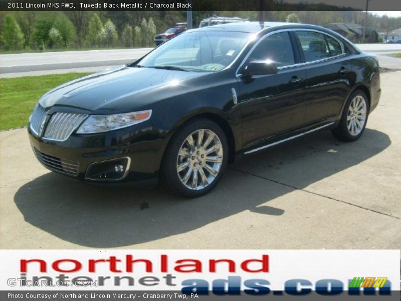 Tuxedo Black Metallic / Charcoal Black 2011 Lincoln MKS FWD