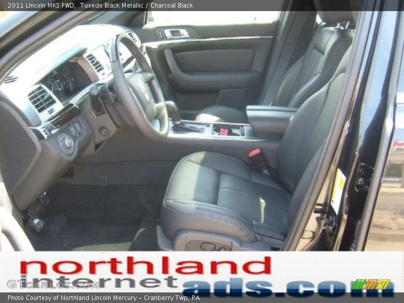 Tuxedo Black Metallic / Charcoal Black 2011 Lincoln MKS FWD