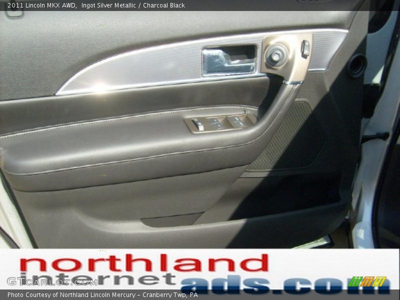 Ingot Silver Metallic / Charcoal Black 2011 Lincoln MKX AWD