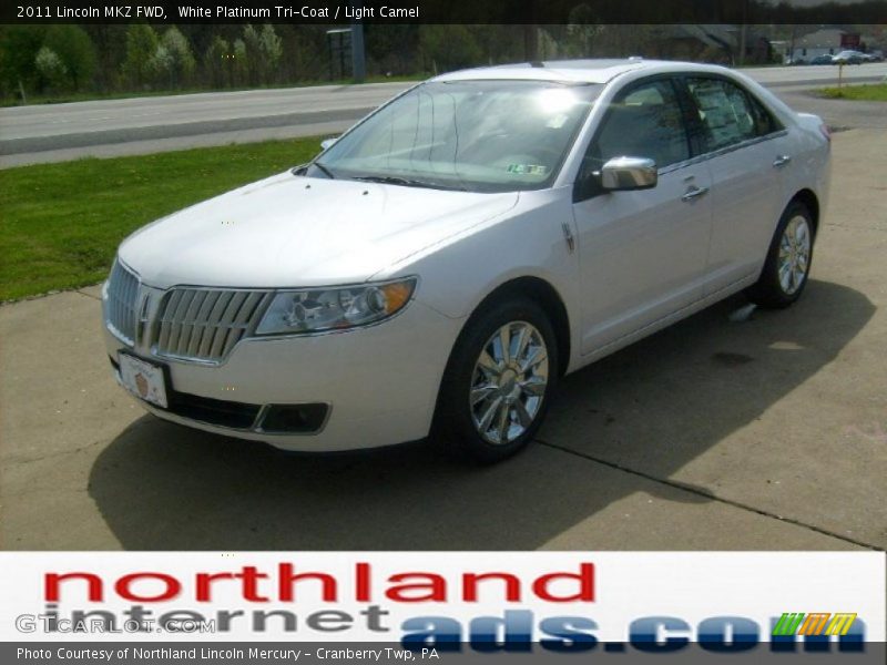 White Platinum Tri-Coat / Light Camel 2011 Lincoln MKZ FWD