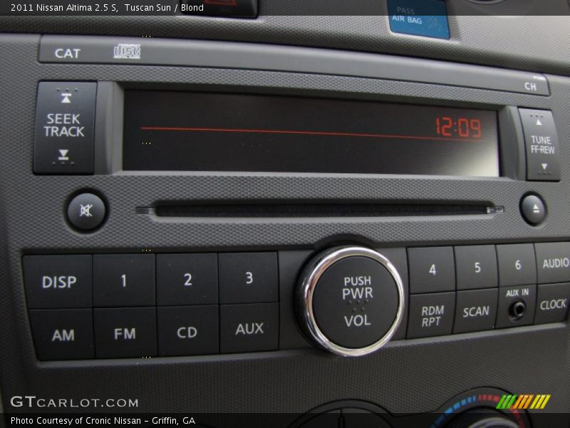 Tuscan Sun / Blond 2011 Nissan Altima 2.5 S