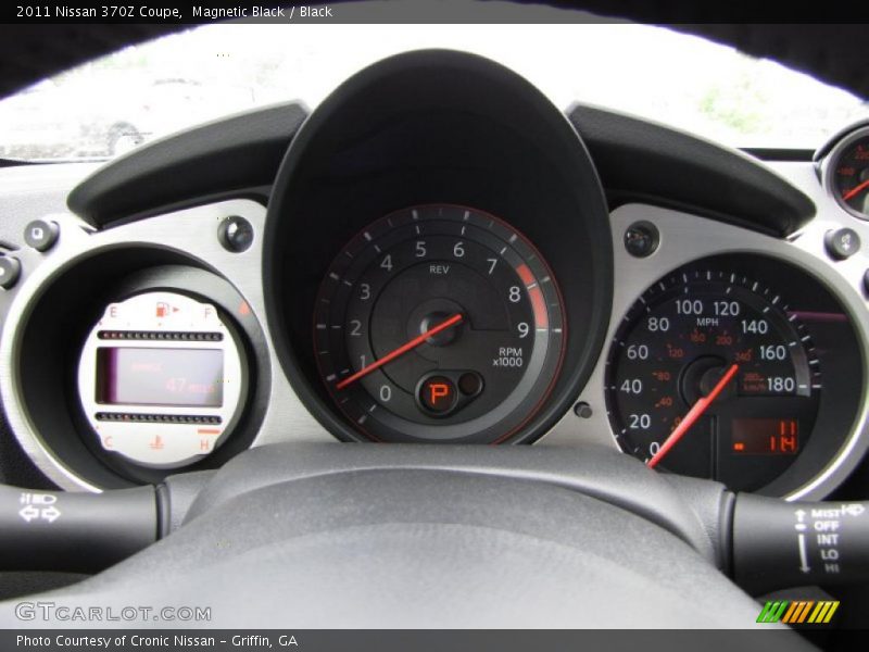  2011 370Z Coupe Coupe Gauges