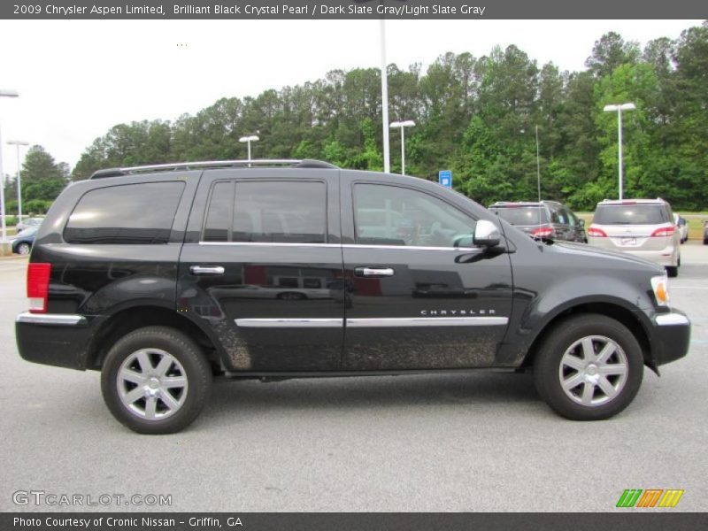 Brilliant Black Crystal Pearl / Dark Slate Gray/Light Slate Gray 2009 Chrysler Aspen Limited