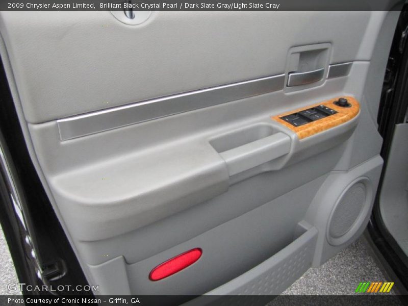 Brilliant Black Crystal Pearl / Dark Slate Gray/Light Slate Gray 2009 Chrysler Aspen Limited