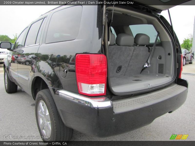 Brilliant Black Crystal Pearl / Dark Slate Gray/Light Slate Gray 2009 Chrysler Aspen Limited
