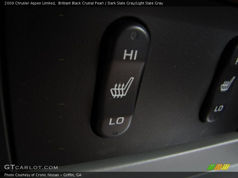 Brilliant Black Crystal Pearl / Dark Slate Gray/Light Slate Gray 2009 Chrysler Aspen Limited
