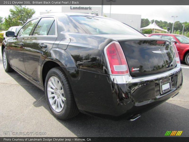 Brilliant Black Crystal Pearl / Black 2011 Chrysler 300