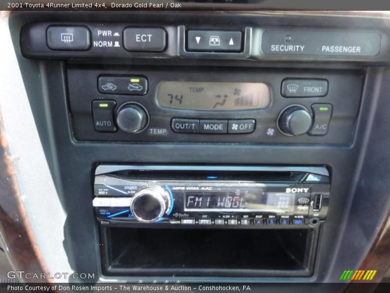 Dorado Gold Pearl / Oak 2001 Toyota 4Runner Limited 4x4