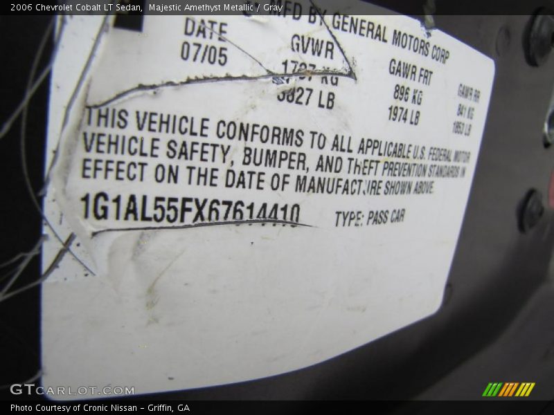 Majestic Amethyst Metallic / Gray 2006 Chevrolet Cobalt LT Sedan