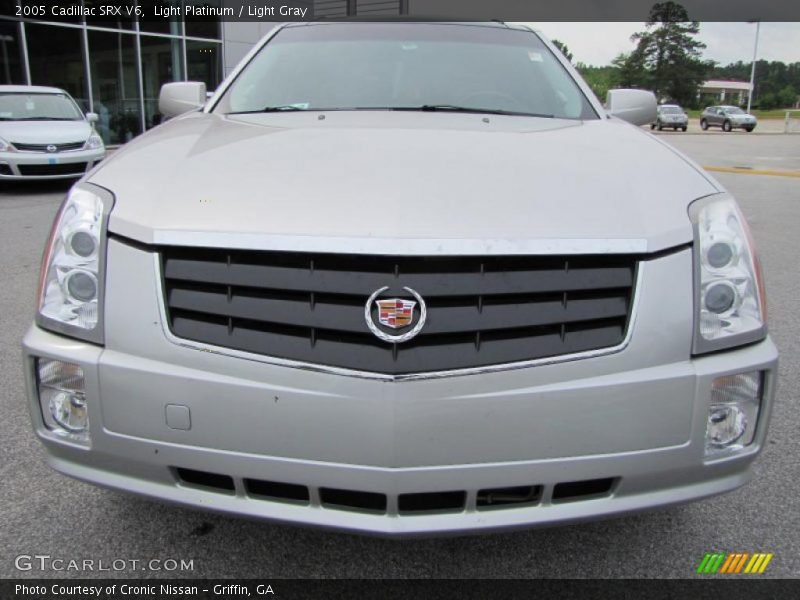 Light Platinum / Light Gray 2005 Cadillac SRX V6