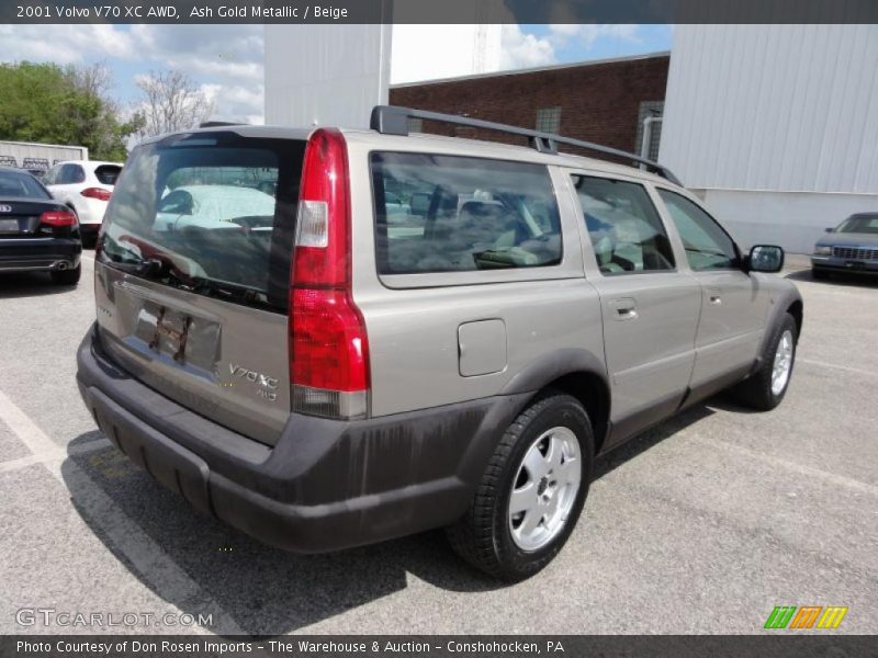 Ash Gold Metallic / Beige 2001 Volvo V70 XC AWD