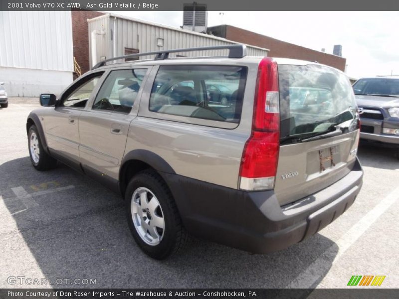 Ash Gold Metallic / Beige 2001 Volvo V70 XC AWD