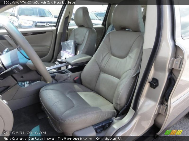 Ash Gold Metallic / Beige 2001 Volvo V70 XC AWD