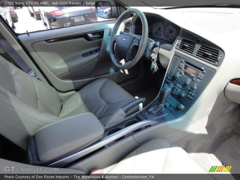 Ash Gold Metallic / Beige 2001 Volvo V70 XC AWD