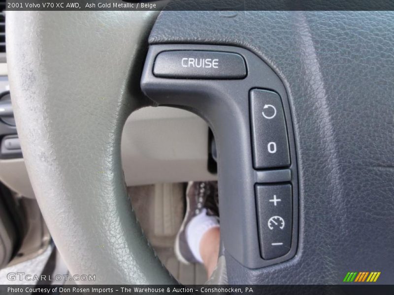 Ash Gold Metallic / Beige 2001 Volvo V70 XC AWD