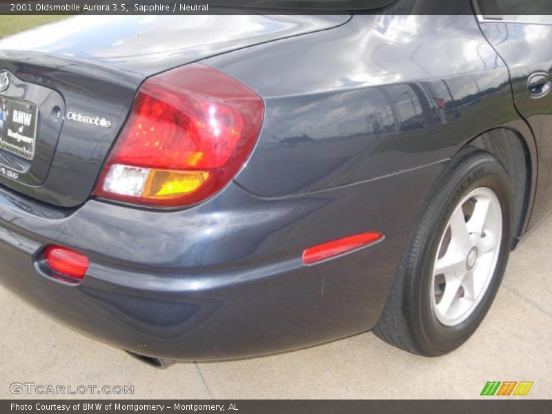 Sapphire / Neutral 2001 Oldsmobile Aurora 3.5