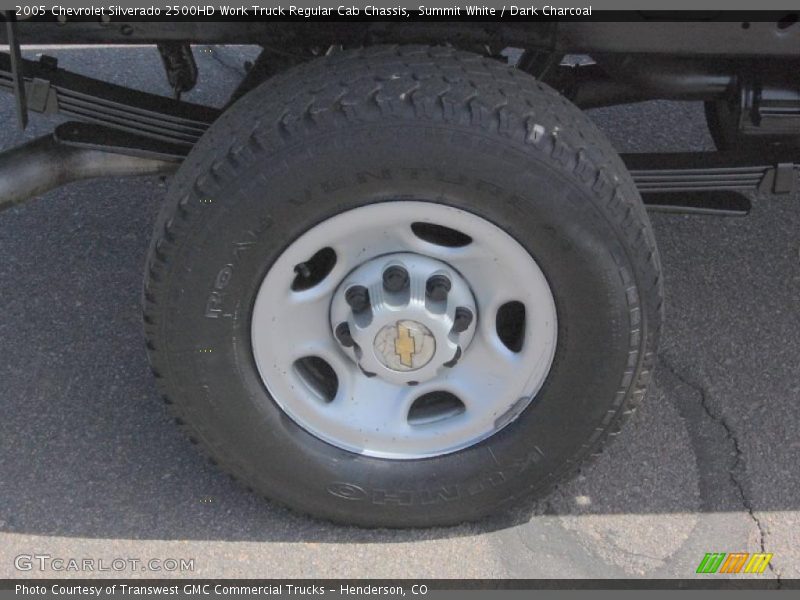 Summit White / Dark Charcoal 2005 Chevrolet Silverado 2500HD Work Truck Regular Cab Chassis