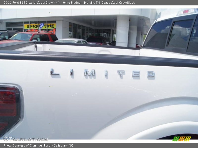 White Platinum Metallic Tri-Coat / Steel Gray/Black 2011 Ford F150 Lariat SuperCrew 4x4