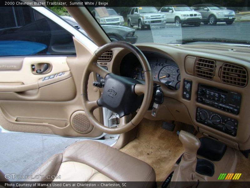 Summit White / Beige 2000 Chevrolet Blazer Trailblazer