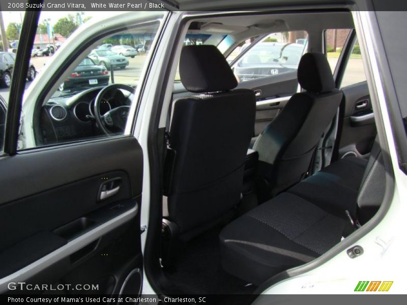 White Water Pearl / Black 2008 Suzuki Grand Vitara