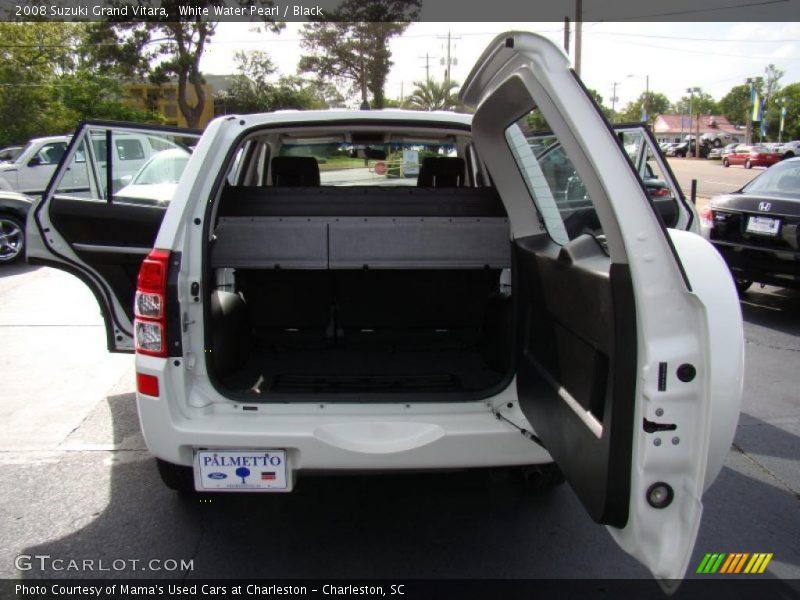 White Water Pearl / Black 2008 Suzuki Grand Vitara