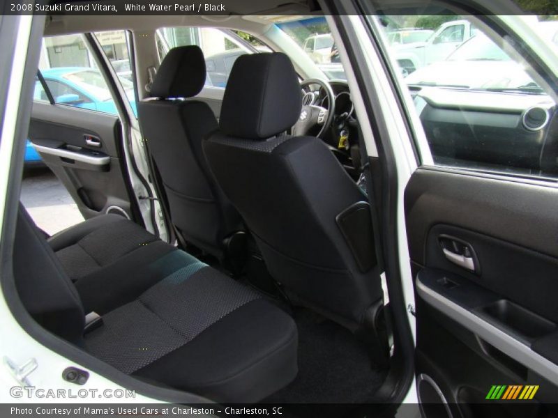 White Water Pearl / Black 2008 Suzuki Grand Vitara
