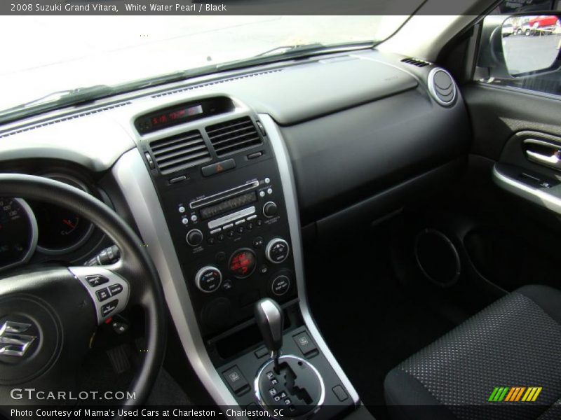 White Water Pearl / Black 2008 Suzuki Grand Vitara