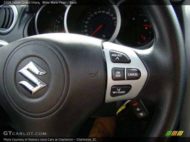 White Water Pearl / Black 2008 Suzuki Grand Vitara