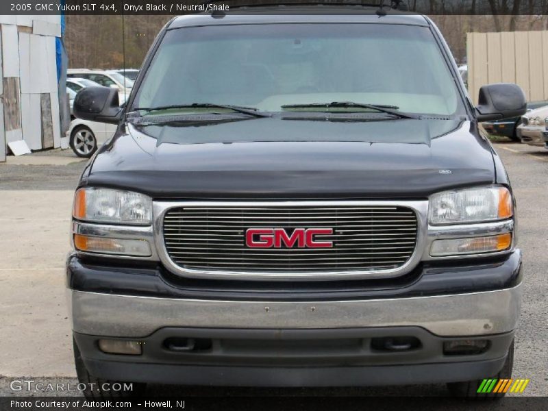 Onyx Black / Neutral/Shale 2005 GMC Yukon SLT 4x4