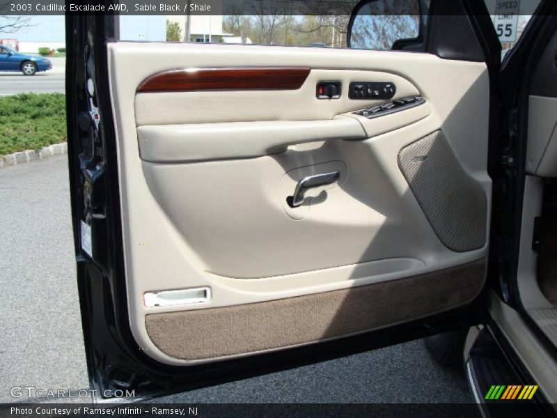 Sable Black / Shale 2003 Cadillac Escalade AWD