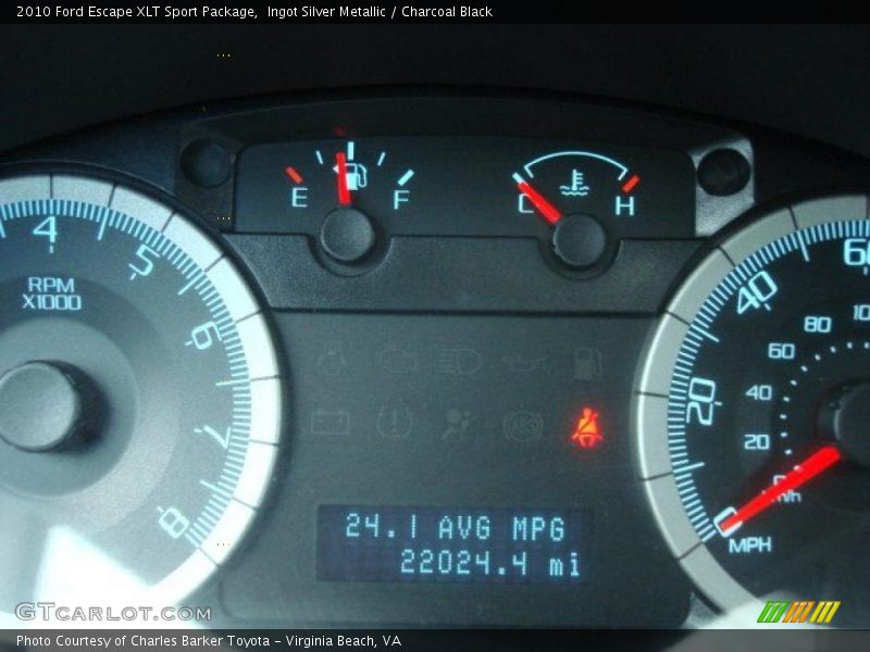 Ingot Silver Metallic / Charcoal Black 2010 Ford Escape XLT Sport Package