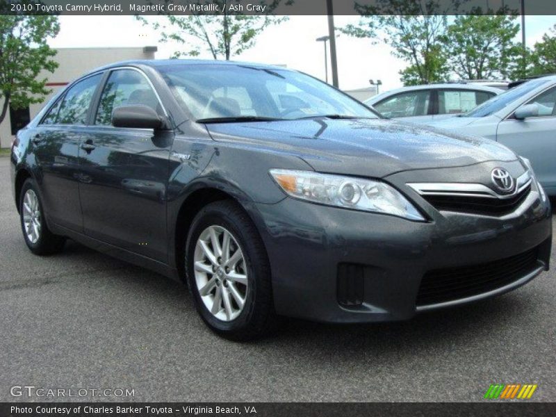 Front 3/4 View of 2010 Camry Hybrid