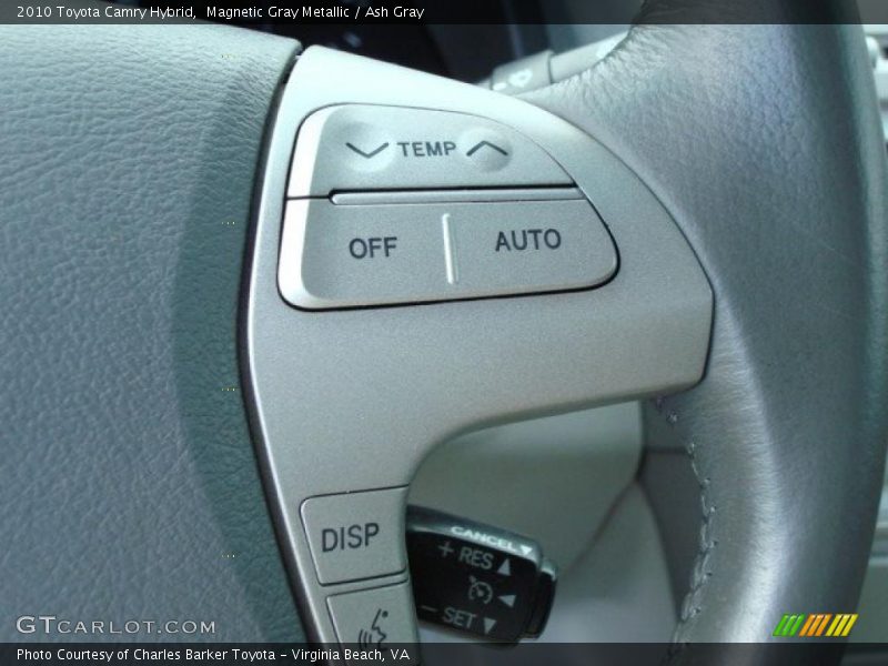 Controls of 2010 Camry Hybrid