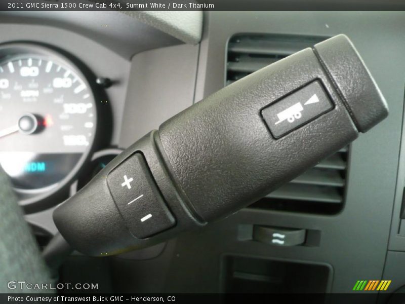 Summit White / Dark Titanium 2011 GMC Sierra 1500 Crew Cab 4x4
