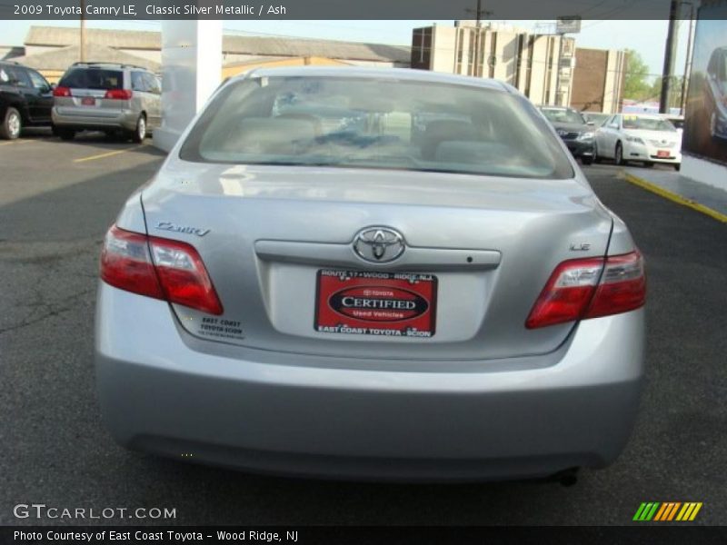 Classic Silver Metallic / Ash 2009 Toyota Camry LE