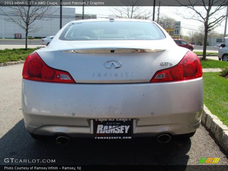 Liquid Platinum / Graphite 2011 Infiniti G 37 x AWD Coupe