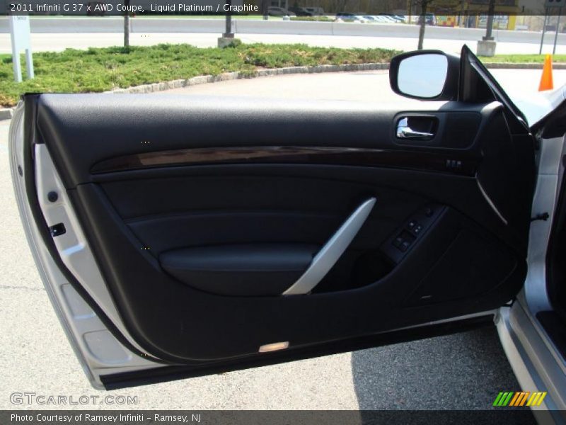 Liquid Platinum / Graphite 2011 Infiniti G 37 x AWD Coupe