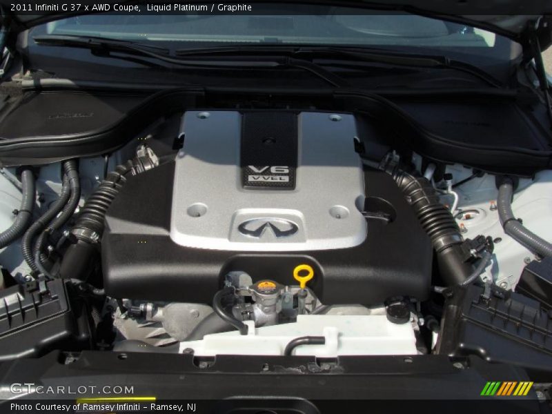 Liquid Platinum / Graphite 2011 Infiniti G 37 x AWD Coupe
