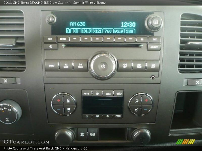 Summit White / Ebony 2011 GMC Sierra 3500HD SLE Crew Cab 4x4