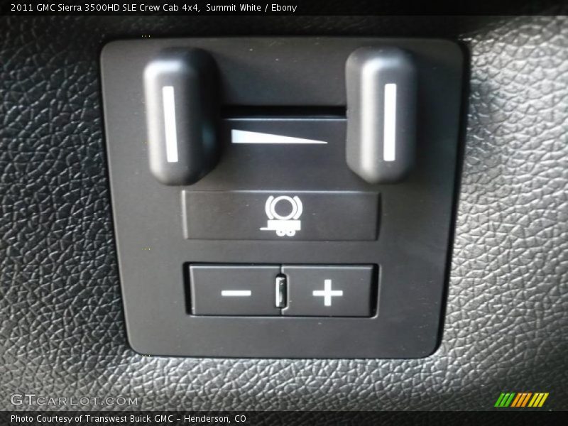 Summit White / Ebony 2011 GMC Sierra 3500HD SLE Crew Cab 4x4
