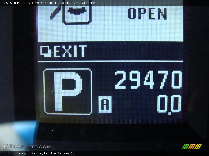 Liquid Platinum / Graphite 2010 Infiniti G 37 x AWD Sedan