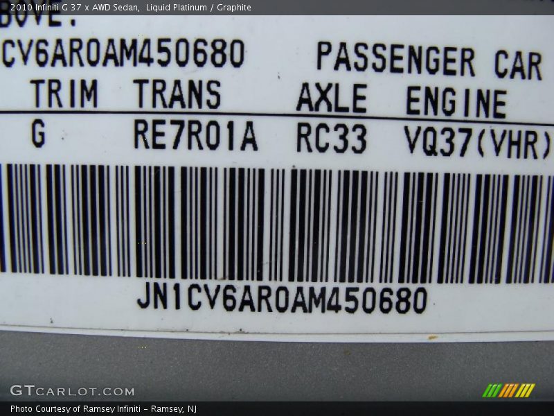 Liquid Platinum / Graphite 2010 Infiniti G 37 x AWD Sedan