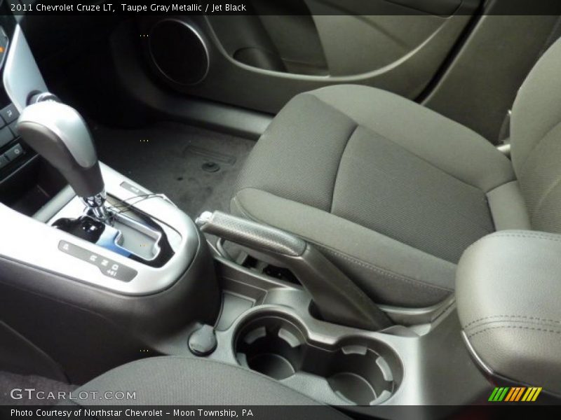 Taupe Gray Metallic / Jet Black 2011 Chevrolet Cruze LT