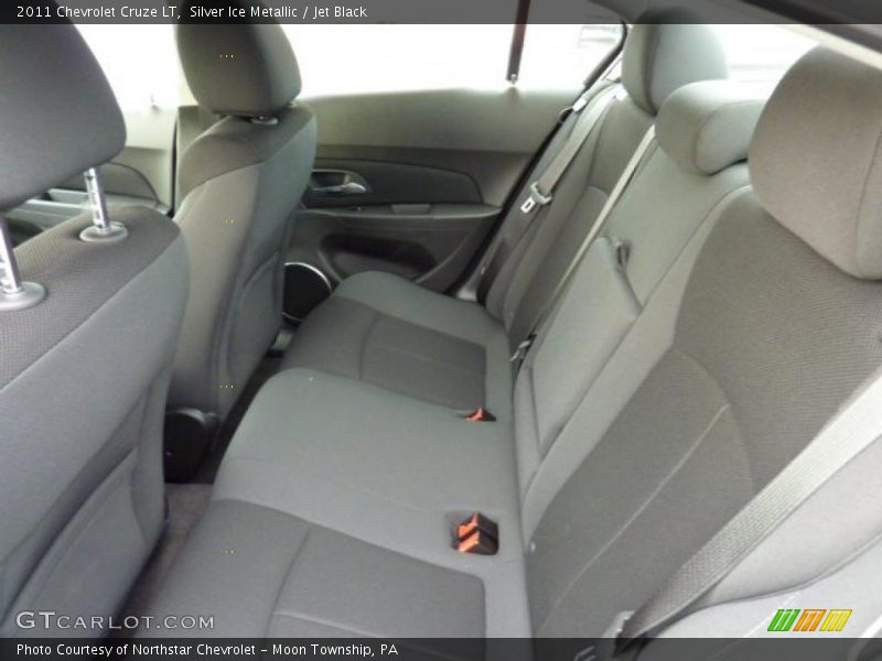 Silver Ice Metallic / Jet Black 2011 Chevrolet Cruze LT