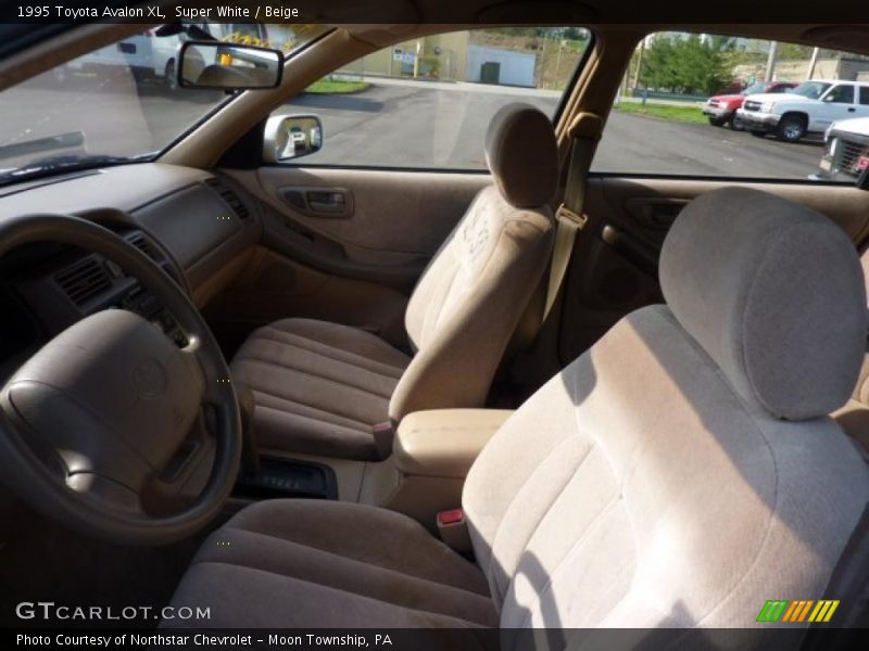 Front Seat of 1995 Avalon XL