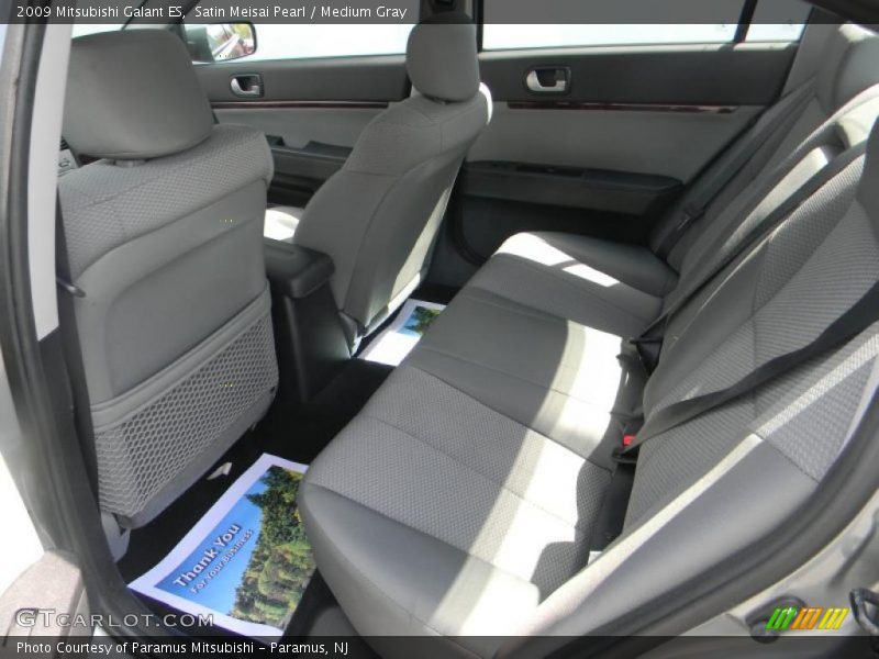 Satin Meisai Pearl / Medium Gray 2009 Mitsubishi Galant ES