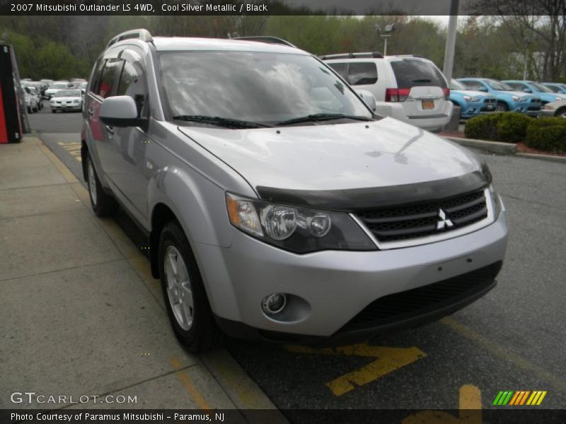 Cool Silver Metallic / Black 2007 Mitsubishi Outlander LS 4WD