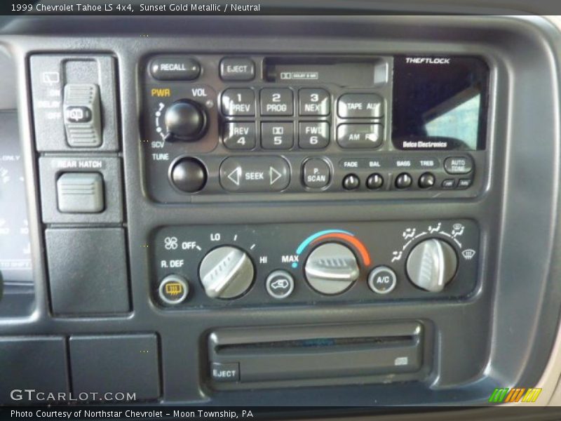 Sunset Gold Metallic / Neutral 1999 Chevrolet Tahoe LS 4x4